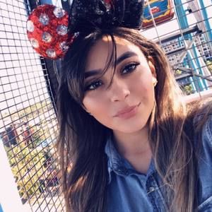 Meet your Posher, Katherine